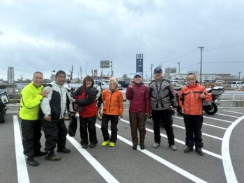 集合場所に集まった精鋭でとりあえず出発！