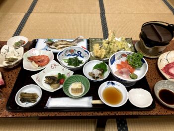 高瀬館は料理も自慢
