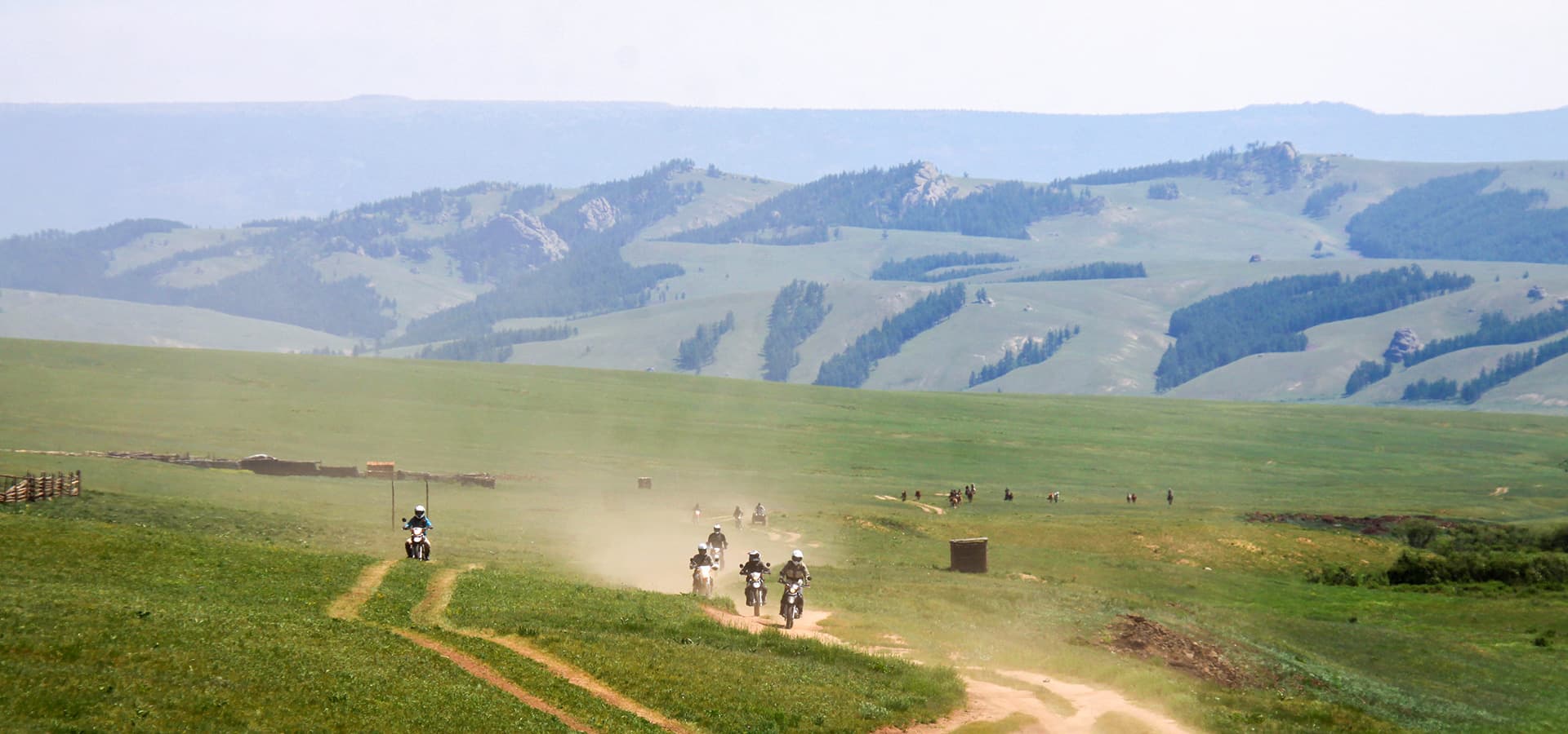 モンゴル 大草原のオフロード ツーリング 6日間 海外ツーリングの道祖神 モンゴル 大草原のオフロード ツーリング 6日間 海外ツーリングの道祖神