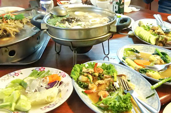 種類豊富な料理