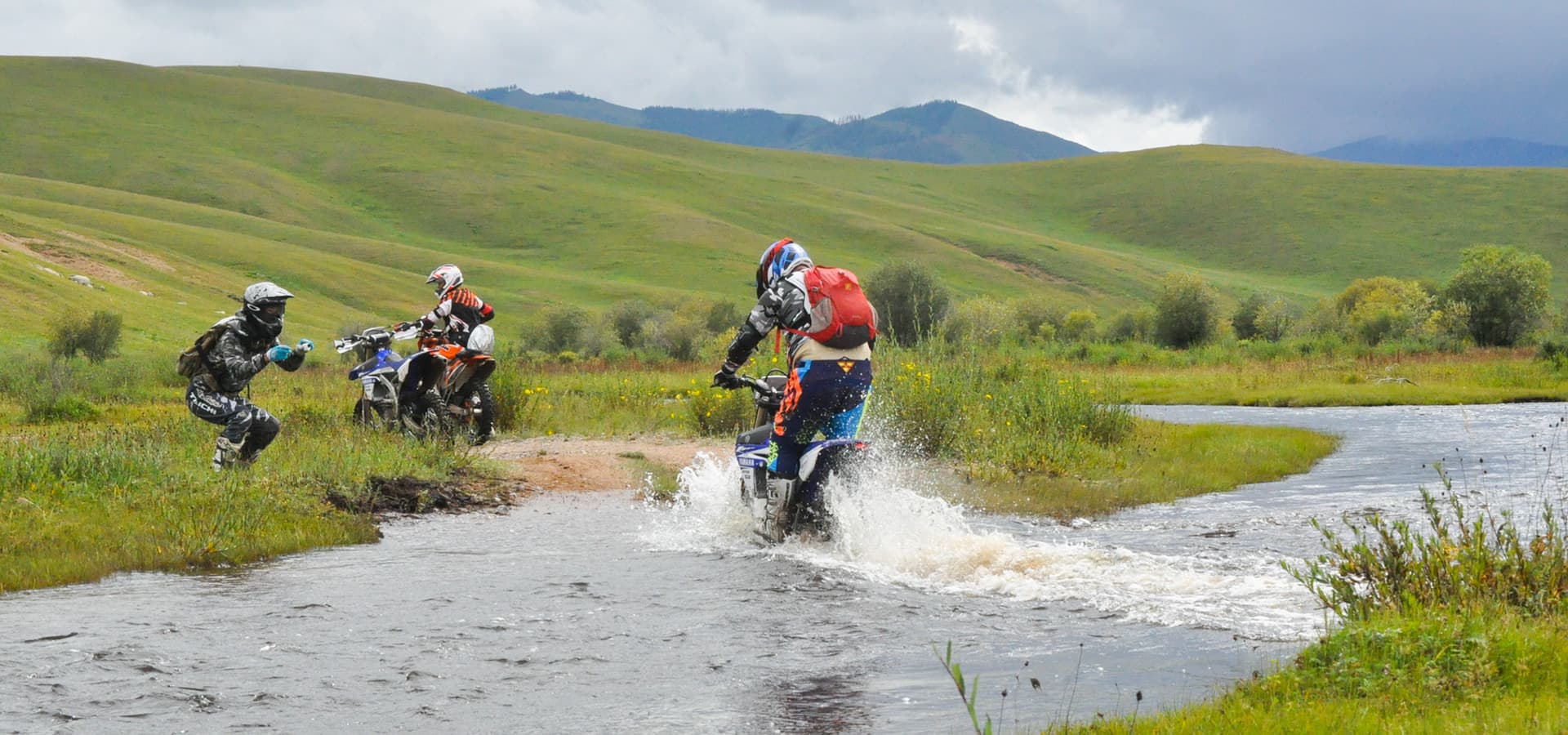 モンゴル 小林直樹と行く 大草原のオフロードライディングスクール 7日間 海外ツーリングの道祖神 モンゴル 小林直樹と行く 大草原のオフロードライディングスクール 7日間 海外ツーリングの道祖神