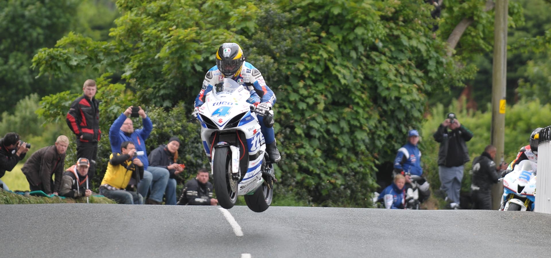 イギリス 22年 マン島ttレース観戦ツアー 9日間 海外ツーリングの道祖神 イギリス 22年 マン島ttレース観戦ツアー 9日間 海外ツーリングの道祖神