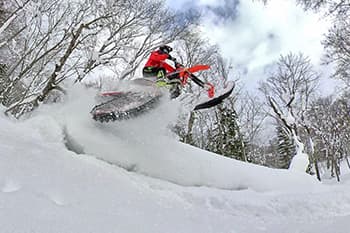 北海道 小林直樹と走るスノーバイク・アドベンチャー 3日間