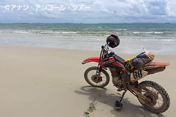 森林地帯を抜けタイランド湾に到着