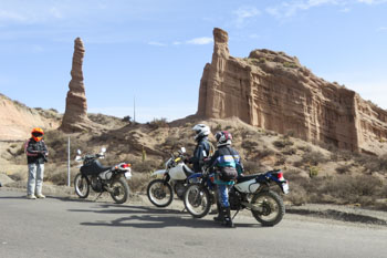 トゥピサ近郊の奇岩群