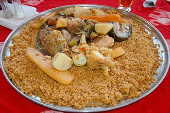 パエリアのようなチュブジェンはとても美味しいです