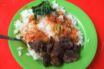 現地食も美味です
