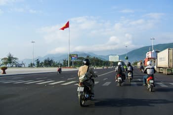 ベトナム2000kmを小型バイクで縦断