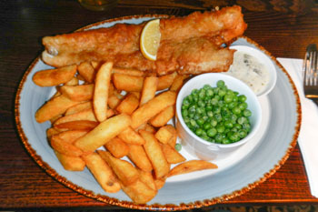 イギリス名物フィッシュ＆チップス