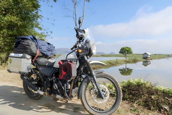 ディマプール近郊