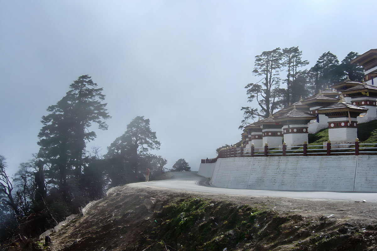 ブータン 神秘の王国ブータン ツーリング 8日間 | 海外ツーリングの道祖神